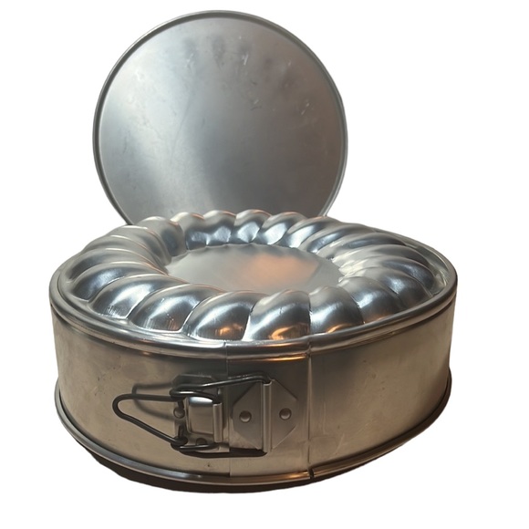 Vintage springform baking pan - Picture 4 of 8